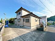 【リフォーム中】外観です。屋根と外壁は塗装済実施予定。外観からキレイに生まれ変わります。