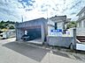 外観：【リフォーム中】駐車場は、駐車場拡張工事を実施し3台駐車可能。屋根と外壁は塗装済実施予定。外観からキレイに生まれ変わります。