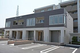 グランチェスタ  ｜ 兵庫県伊丹市山田4丁目（賃貸マンション1LDK・1階・45.19㎡） その1