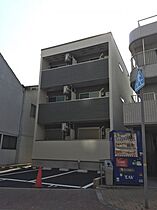 フジパレス出屋敷南  ｜ 兵庫県尼崎市西本町7丁目（賃貸アパート1K・3階・33.05㎡） その1