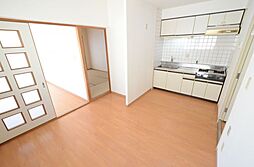 居間