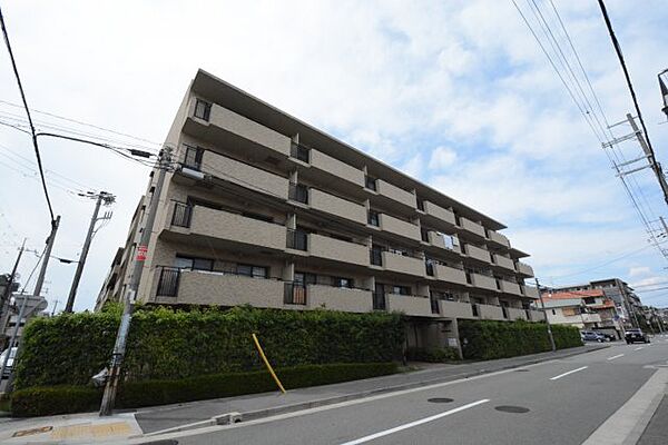 NTPRレジデンス甲子園四番町 ｜兵庫県西宮市甲子園四番町(賃貸マンション3LDK・3階・68.40㎡)の写真 その1