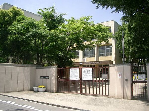画像25:【中学校】尼崎市立　武庫東中学校まで237ｍ