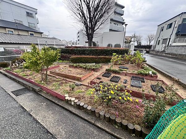 【公園】田能五丁目緑地まで977ｍ