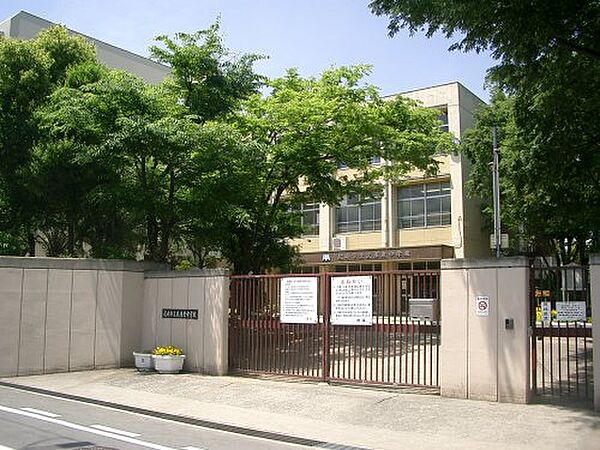 画像20:【中学校】尼崎市立　武庫東中学校まで916ｍ