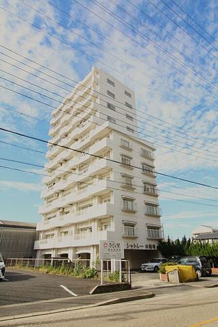 愛知環状鉄道「中岡崎」駅まで徒歩約1分。通勤や通学、お出かけにも便利な立地です。
