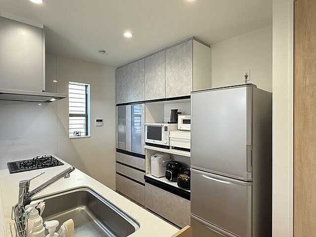 キッチン 岡崎市上地町字宝六