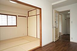 居間