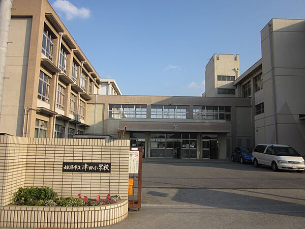 画像22:【小学校】姫路市立津田小学校まで258ｍ