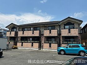 メゾン・リベルタ  ｜ 兵庫県姫路市名古山町2番10号（賃貸アパート1LDK・2階・42.37㎡） その1