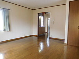 居間