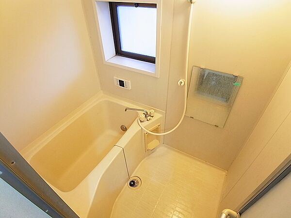 detached 埼玉県三郷市戸ケ崎2251-1

地図を見る