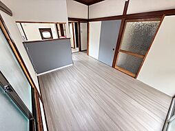 居間