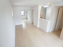 エアリーコート 1階1LDKのリビング/ダイニング