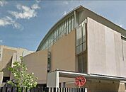 図書館「神戸常盤大学図書館まで2536m」