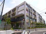 小学校「神戸市立神戸祇園小学校まで984m」