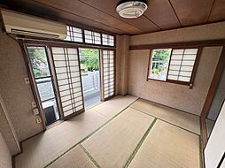 居間