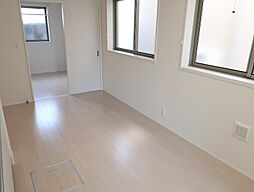 フィカーサ堀切 101 1階1LDKのリビング/ダイニング