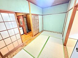 居間