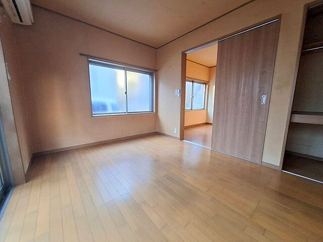 寝室
