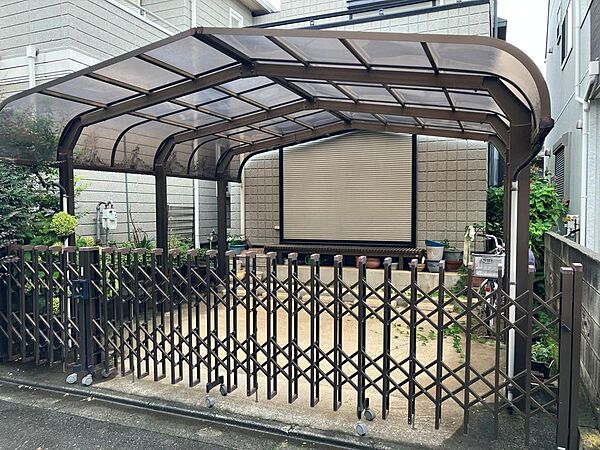 駐車場を拡大表示