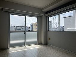 サンヒルズ東川口 303 3階1Kのリビング/ダイニング