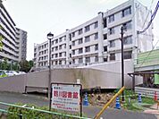 町田市立鶴川図書館 1814m