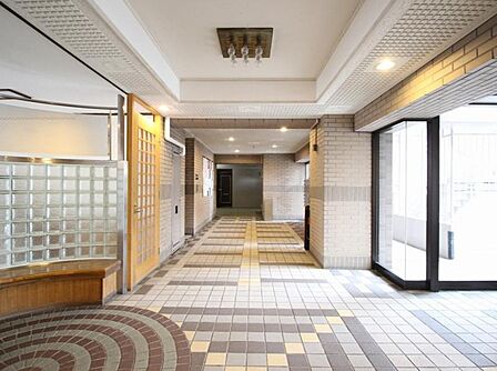 清潔感が漂う管理が行き届いた共用部分