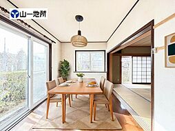 リビング/ダイニングの画像