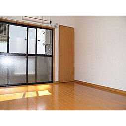 居間
