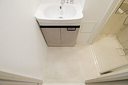 ＭＥＬＤＩＡ　Ｃｌａｒｅｓｔ　西新南