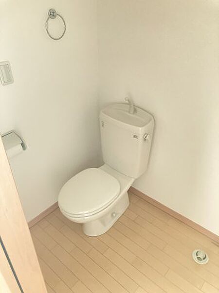 画像7:他のお部屋の参考写真となります。