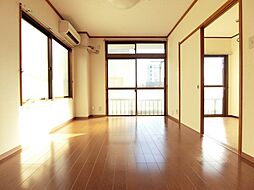 居間