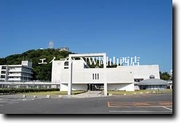 画像19:岡山県立烏城高等学校 1183m