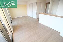 Sun Crest 大安寺 7階2LDKのリビング/ダイニング