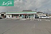 ファミリーマート岡山今七丁目店 819m