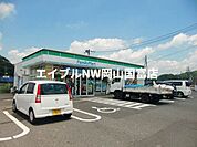 ファミリーマート東岡山駅前店 658m
