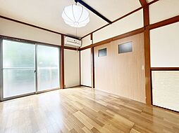 居間