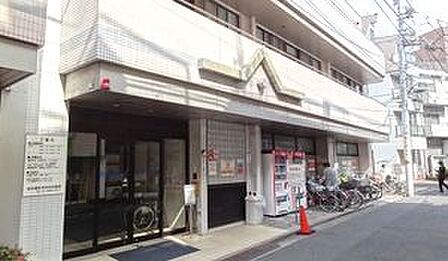 岩井医療財団岩井整形外科内科病院 徒歩13分。 980m