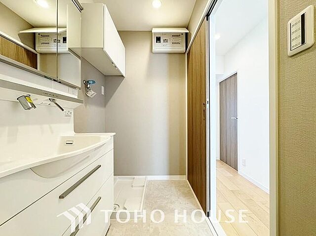 洗面 ヴィルメゾン葛西 11階/-