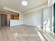 広いＬＤＫでは家族が集まり一緒の時間を過ごせる工夫がされております。