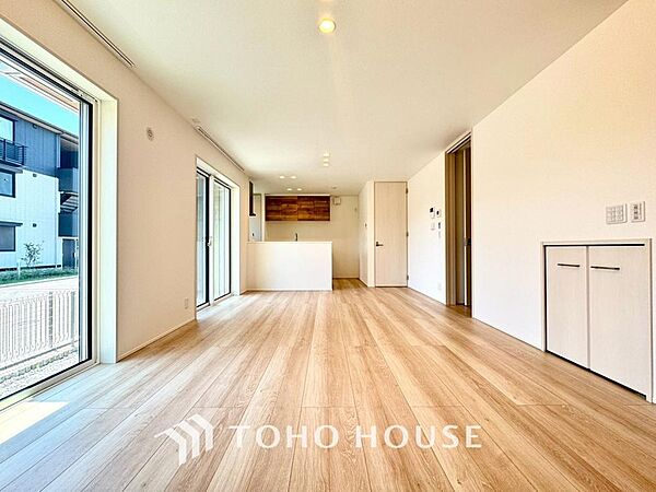 洋室を拡大表示