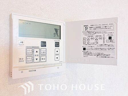 床暖房はホコリが舞い上がらずに足元から温めてくれるので冬でも快適。小さなお子様や年配の方も安心です。
