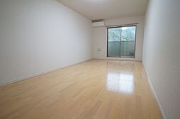 サンピア飯山満 3階1Kのリビング/ダイニング