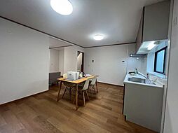 居間