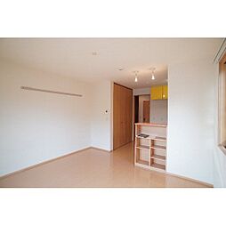 ルミエール和田橋 101 1階ワンルームのリビング/ダイニング