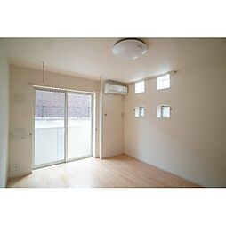 プラシード 103 1階1Kのリビング/ダイニング