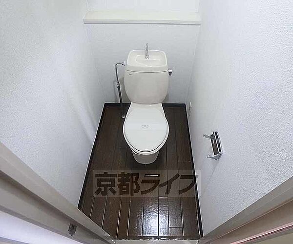 画像7:清潔感のある洋式トイレです。