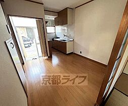 居間