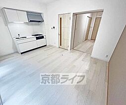 京都市営烏丸線 四条駅 徒歩12分の賃貸マンション 2階1LDKのリビング/ダイニング